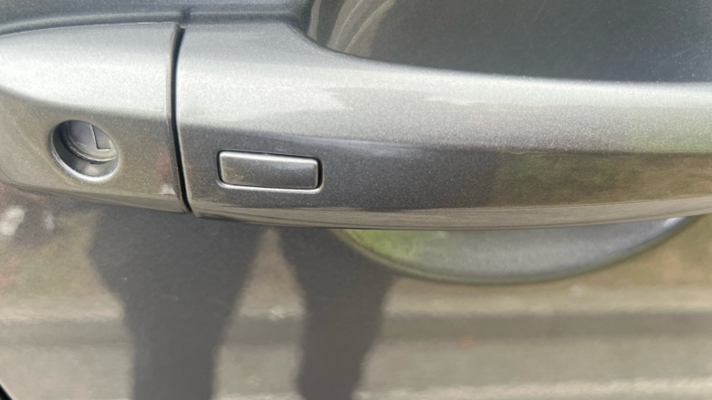 Nissan Qashqai 1.3 DiG-T MH Acenta Premium 5dr Petrol Hatchback